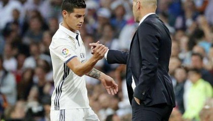  拜仁官宣签下荷兰天才中卫德利赫特  